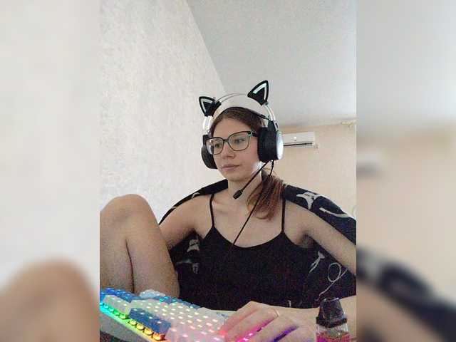 kittymiracle cam belle