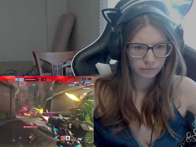 KittyMiracle live cam on BongaCams