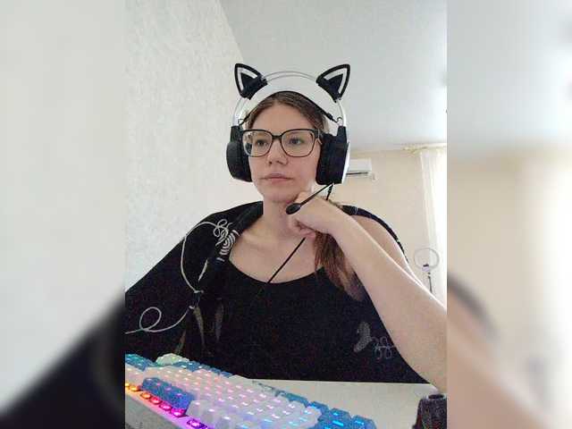 KittyMiracle live webcam show