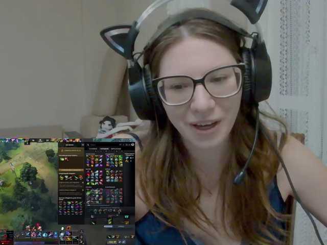 KittyMiracle live cam on BongaCams