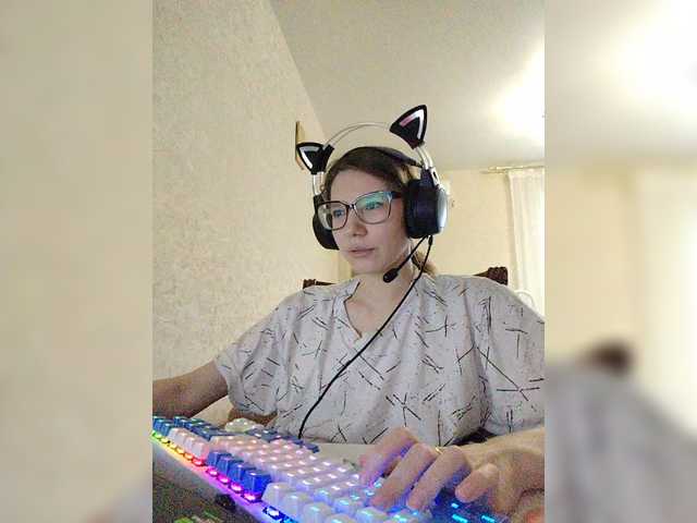 KittyMiracle live cam on BongaCams