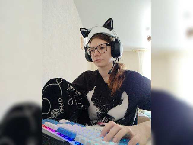 KittyMiracle live cam on BongaCams