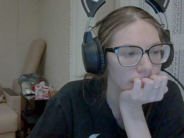 KittyMiracle live cam on BongaCams
