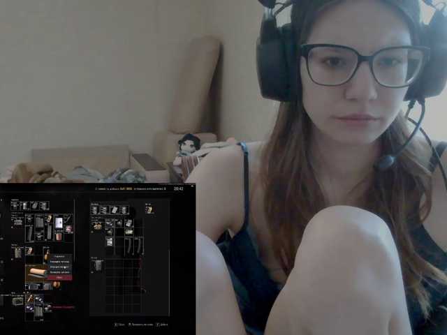 le modèle KittyMiracle est en webcam porno dans un show sur le site bongacams, il possède les tags suivants: White/Caucasian,Blonde,Shaved