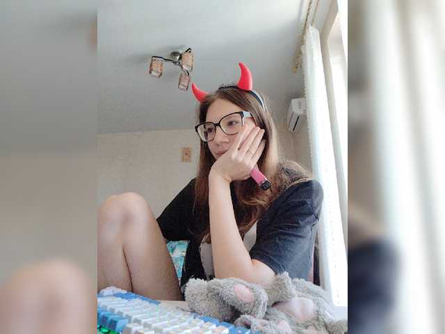 KittyMiracle live cam on BongaCams