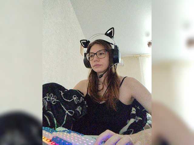 KittyMiracle live cam on BongaCams
