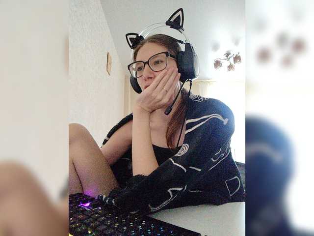 KittyMiracle webcam