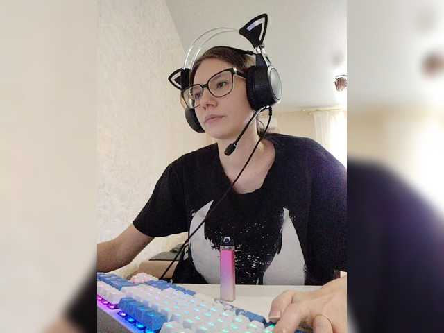 KittyMiracle live cam on BongaCams