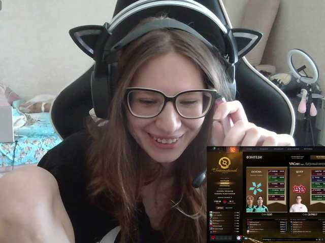 KittyMiracle live cam on BongaCams