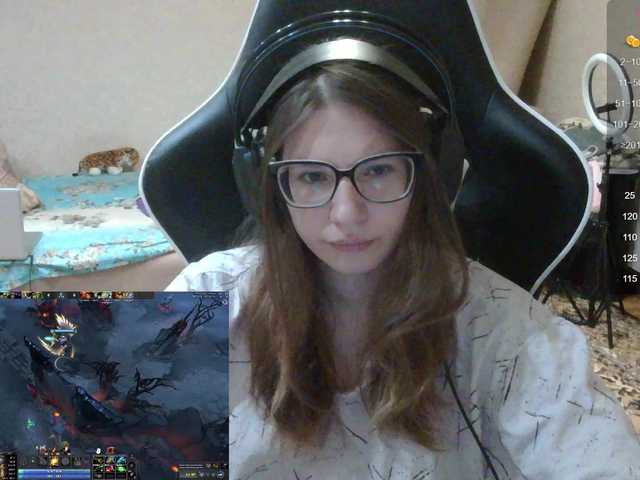 KittyMiracle live cam on BongaCams