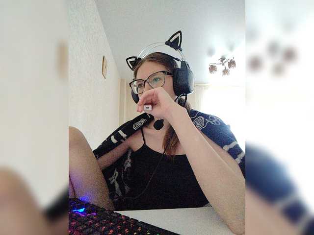 KittyMiracle live cam on BongaCams