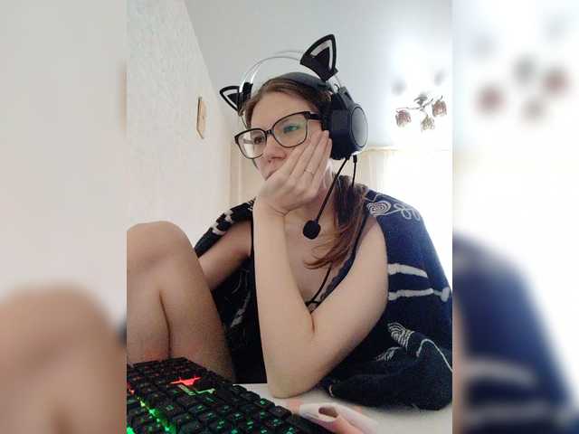 KittyMiracle live cam on BongaCams