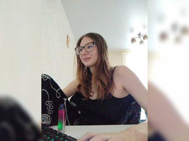 KittyMiracle live cam on BongaCams
