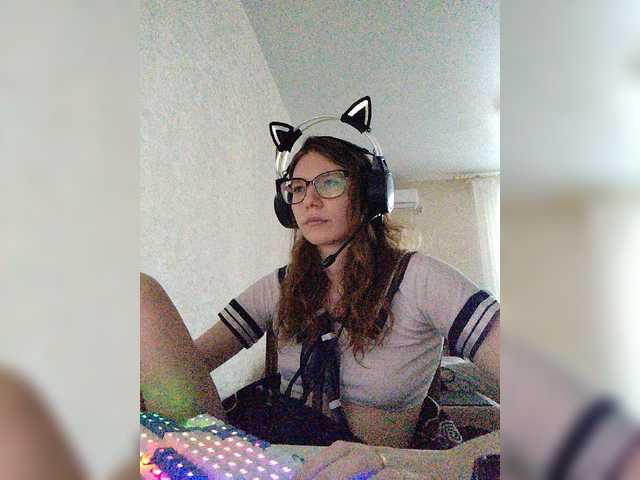 KittyMiracle live cam on BongaCams