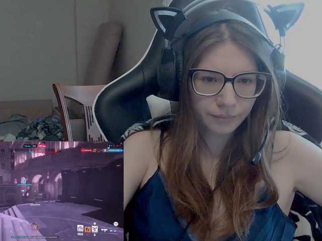 KittyMiracle live cam on BongaCams