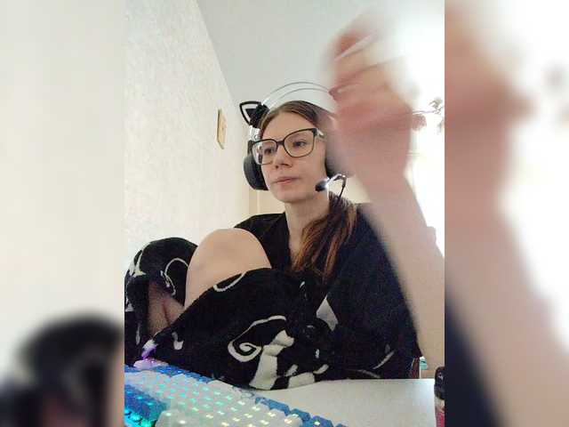 KittyMiracle live cam on BongaCams