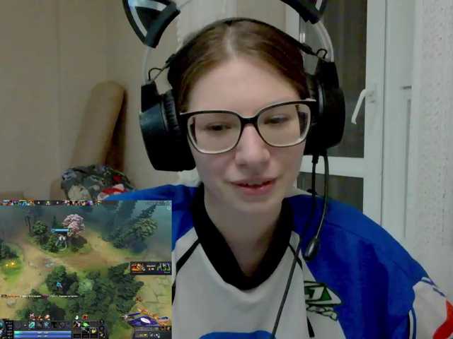 KittyMiracle live cam on BongaCams