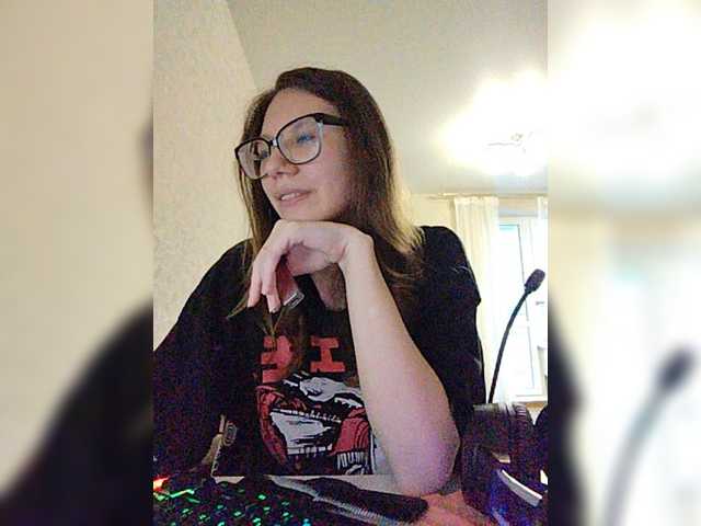 KittyMiracle live cam on BongaCams