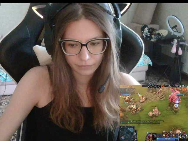 KittyMiracle live cam on BongaCams