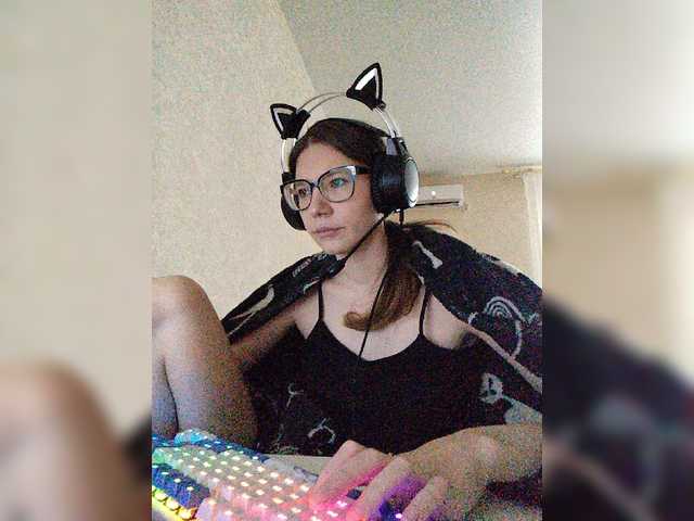 KittyMiracle live cam on BongaCams