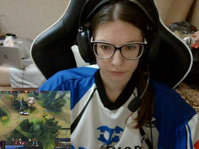 KittyMiracle live cam on BongaCams