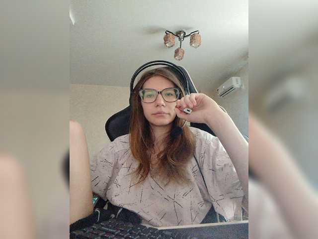 KittyMiracle live cam on BongaCams