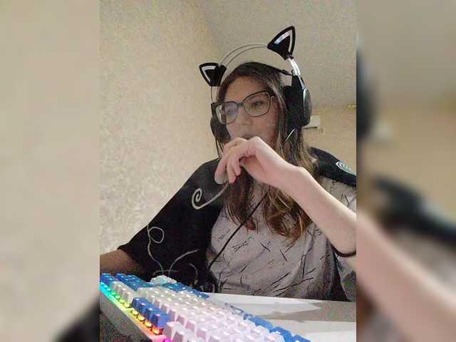 KittyMiracle live cam on BongaCams