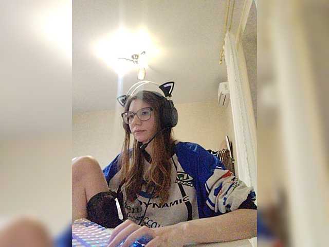 KittyMiracle live cam on BongaCams