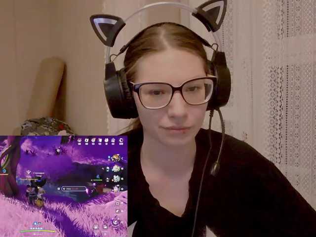 KittyMiracle live cam on BongaCams