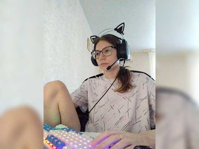 KittyMiracle live webcam show