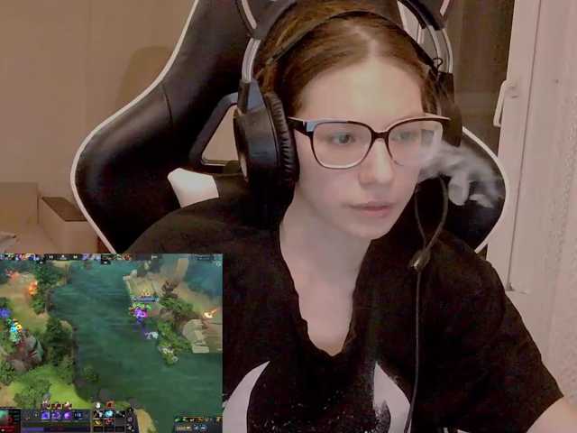 KittyMiracle live cam on BongaCams