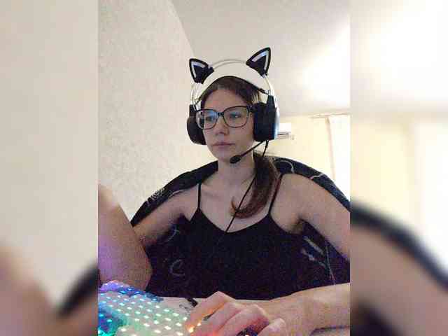 KittyMiracle webcam