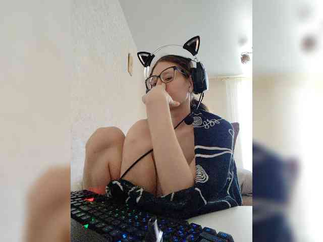 KittyMiracle webcam