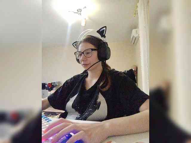 KittyMiracle webcam