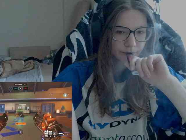 KittyMiracle webcam