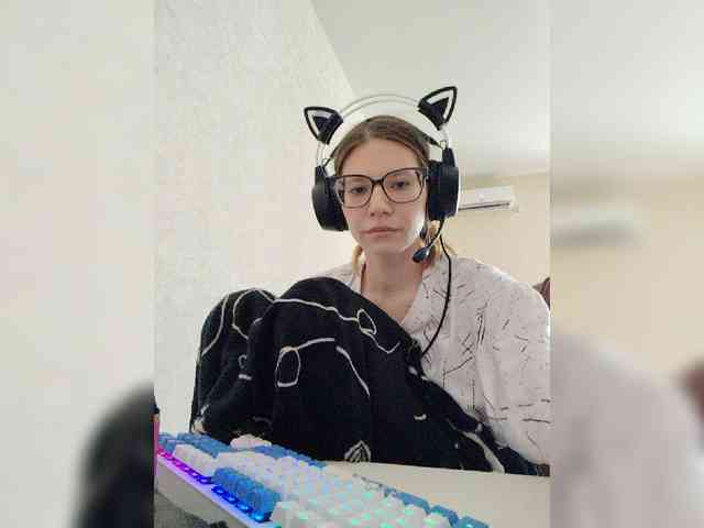 KittyMiracle webcam