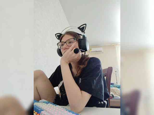 KittyMiracle webcam