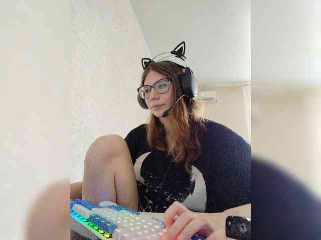 KittyMiracle webcam