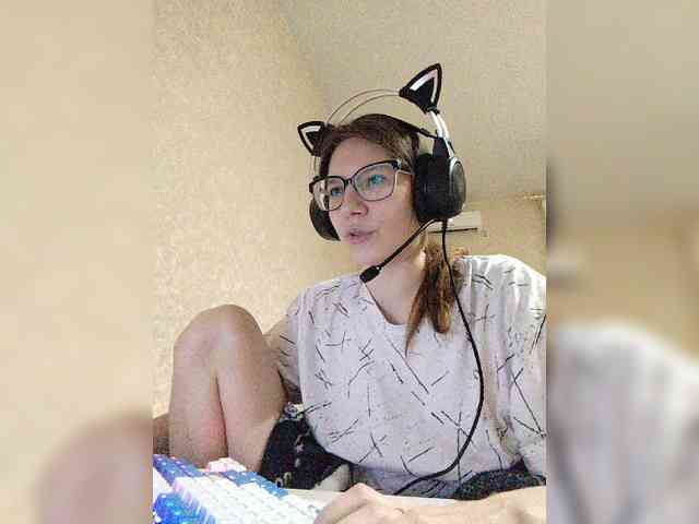 KittyMiracle Live Webcam on BongaCams