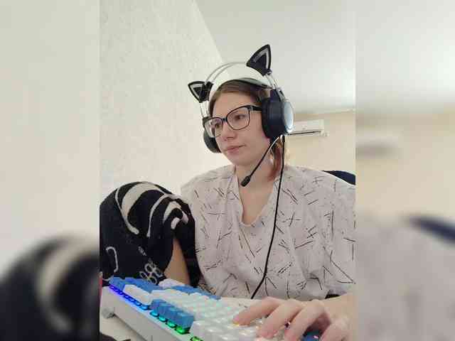 KittyMiracle webcam