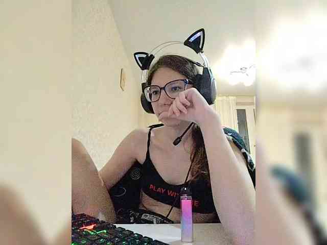 KittyMiracle webcam