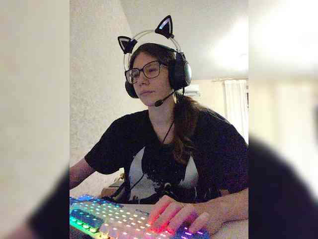KittyMiracle webcam