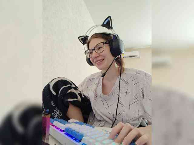 KittyMiracle webcam