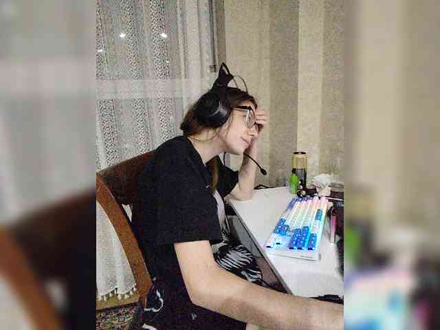 KittyMiracle webcam
