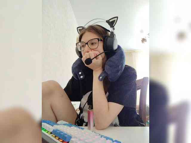 KittyMiracle webcam