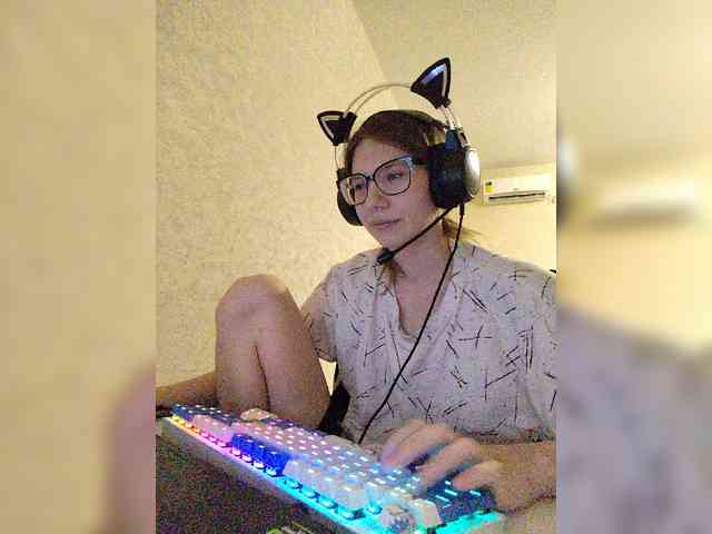 KittyMiracle webcam
