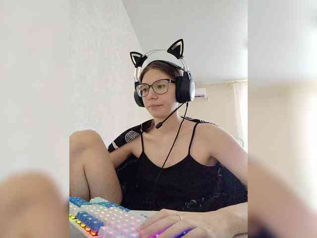 KittyMiracle webcam