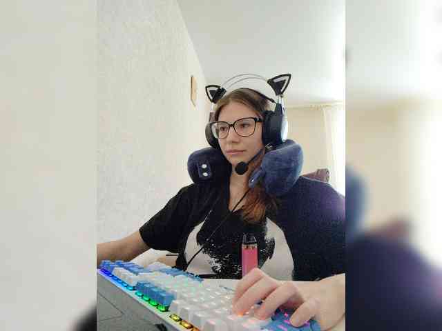 KittyMiracle webcam