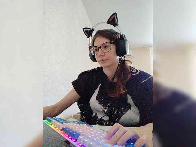 KittyMiracle webcam
