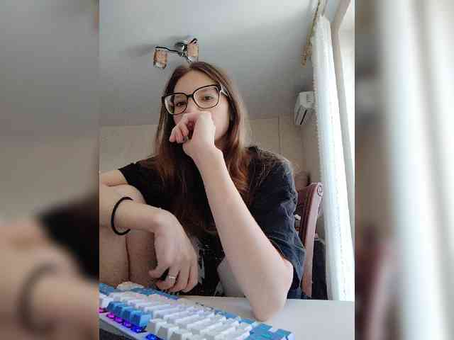 KittyMiracle webcam